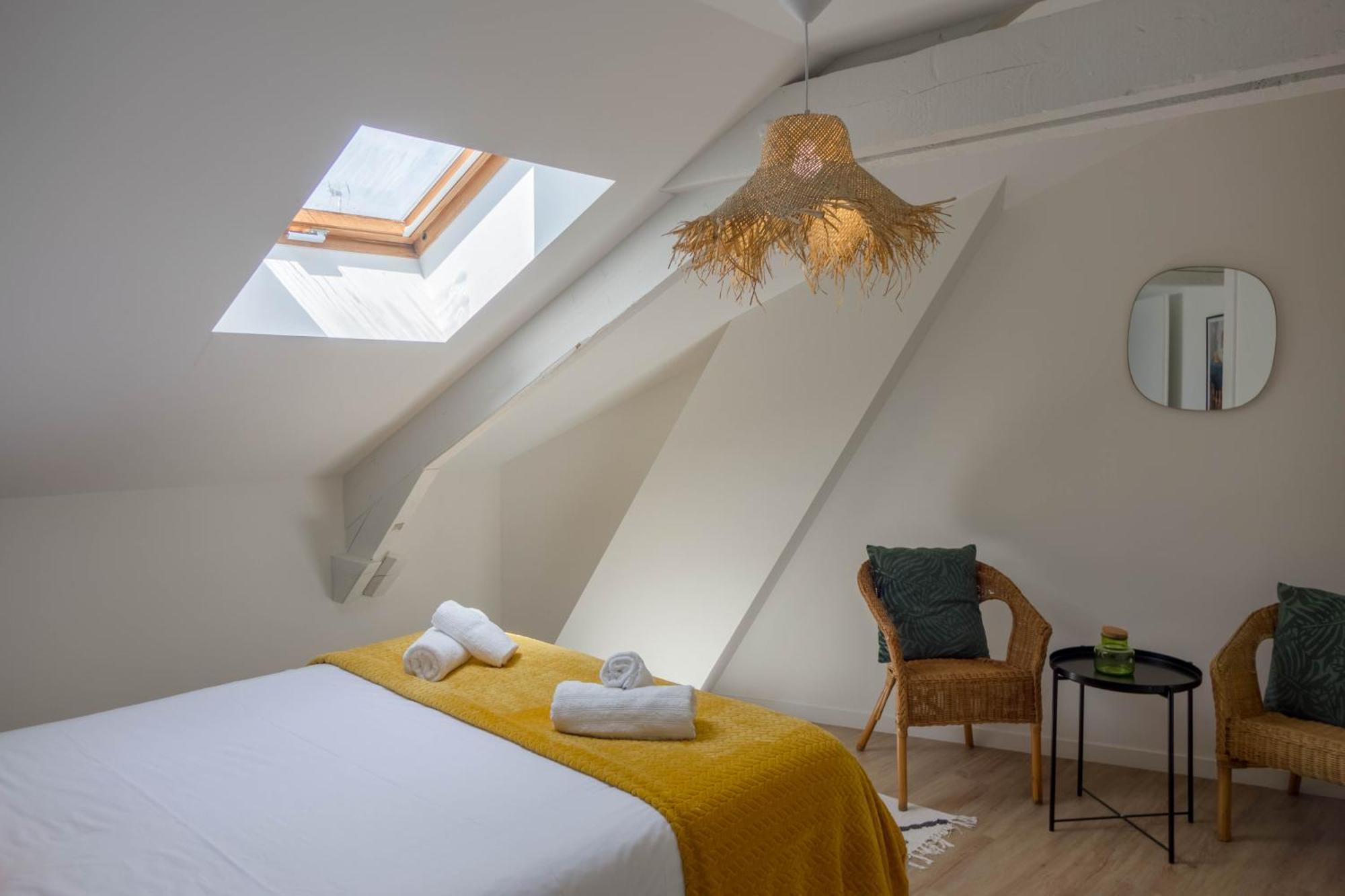 Orleans - Maison De Ville Haut De Gamme Au Calme - 4 Chambres Avec Garage - Proche De Toutes Les Commodites - La Maison D'A Cote Екстер'єр фото